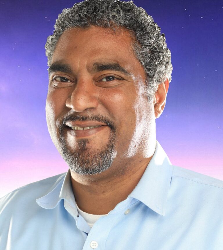 Artist Roster Lawrence Headshot cropped